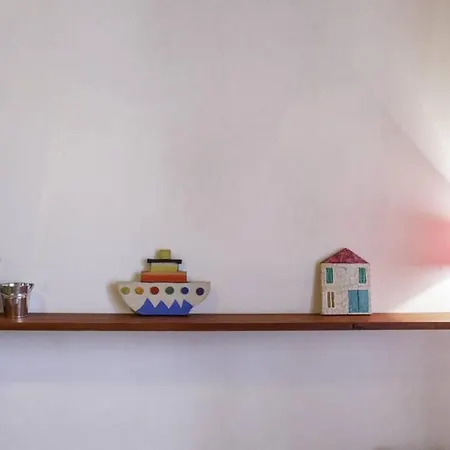 Antique House Nona Nika Komiza